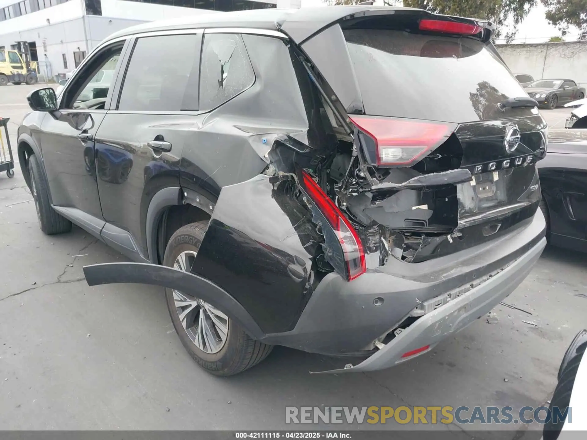 3 Photograph of a damaged car 5N1AT3BA8MC792708 NISSAN ROGUE 2021