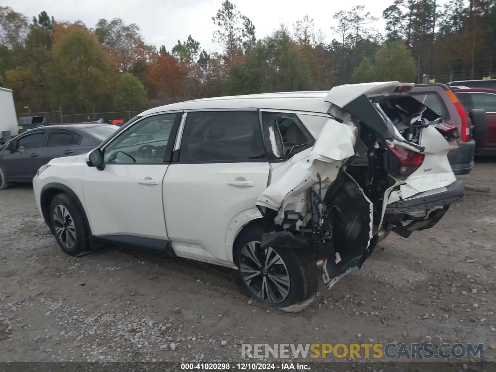 13 Photograph of a damaged car 5N1AT3BA8MC844449 NISSAN ROGUE 2021