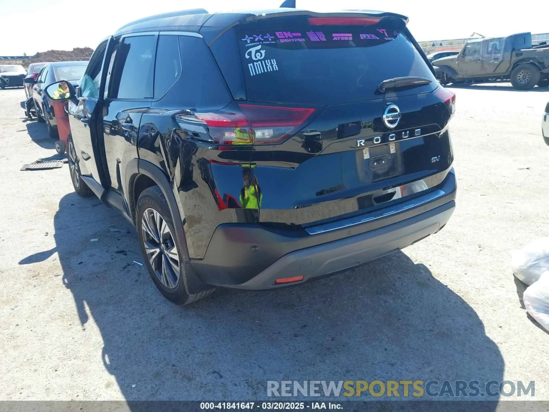 3 Photograph of a damaged car 5N1AT3BA9MC735403 NISSAN ROGUE 2021