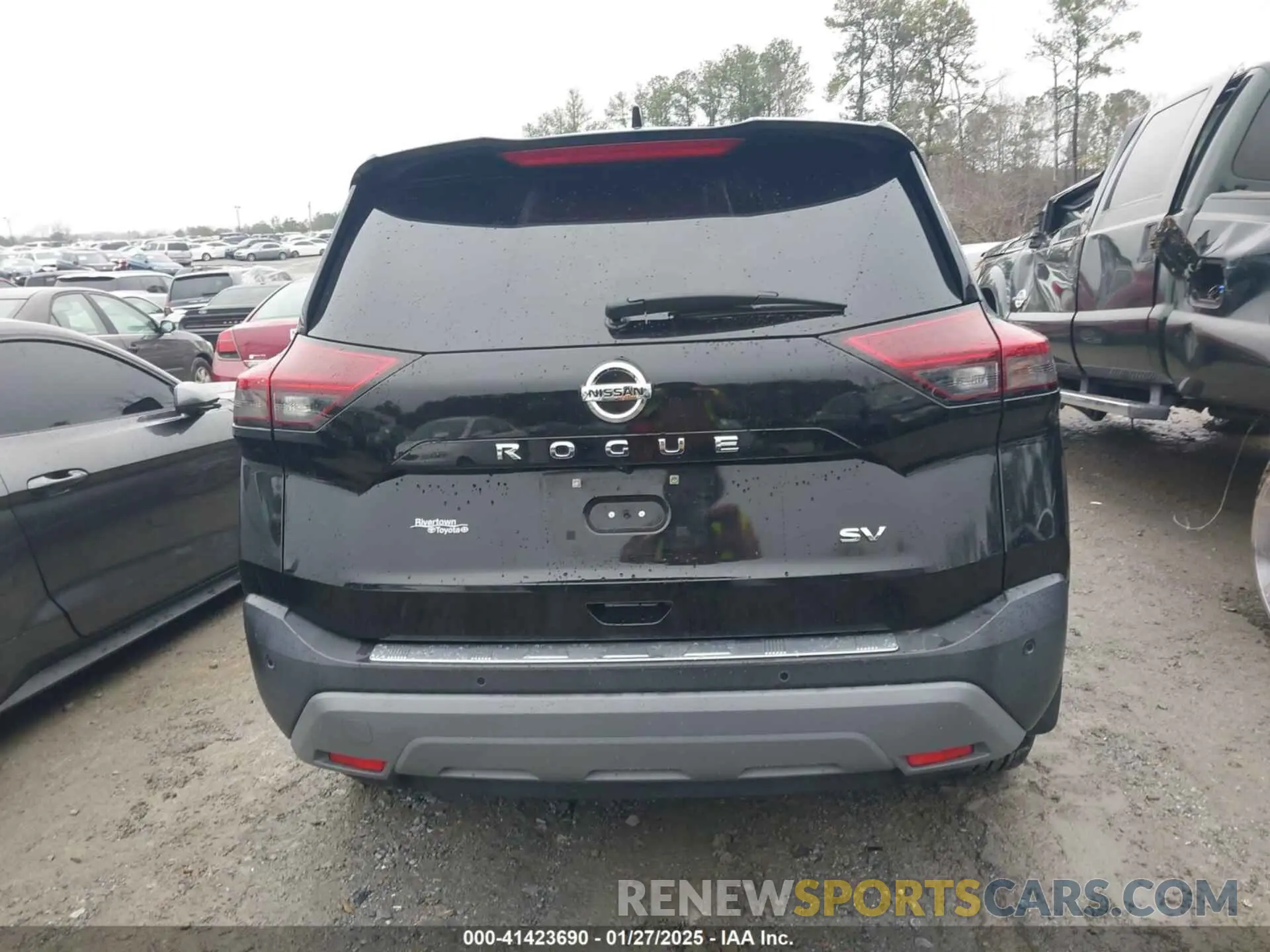 15 Photograph of a damaged car 5N1AT3BA9MC773245 NISSAN ROGUE 2021