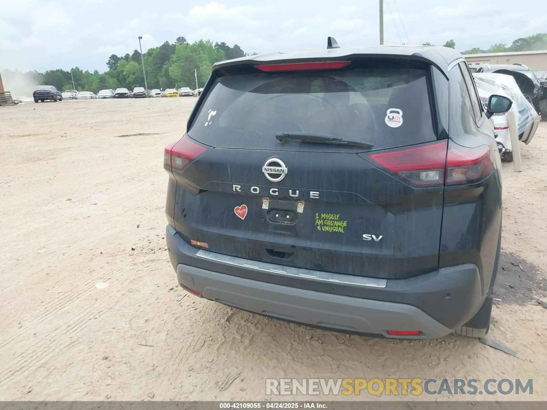 15 Photograph of a damaged car 5N1AT3BAXMC801313 NISSAN ROGUE 2021