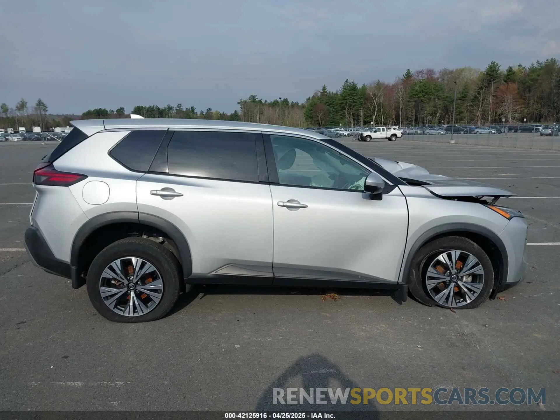 13 Photograph of a damaged car 5N1AT3BB0MC680767 NISSAN ROGUE 2021