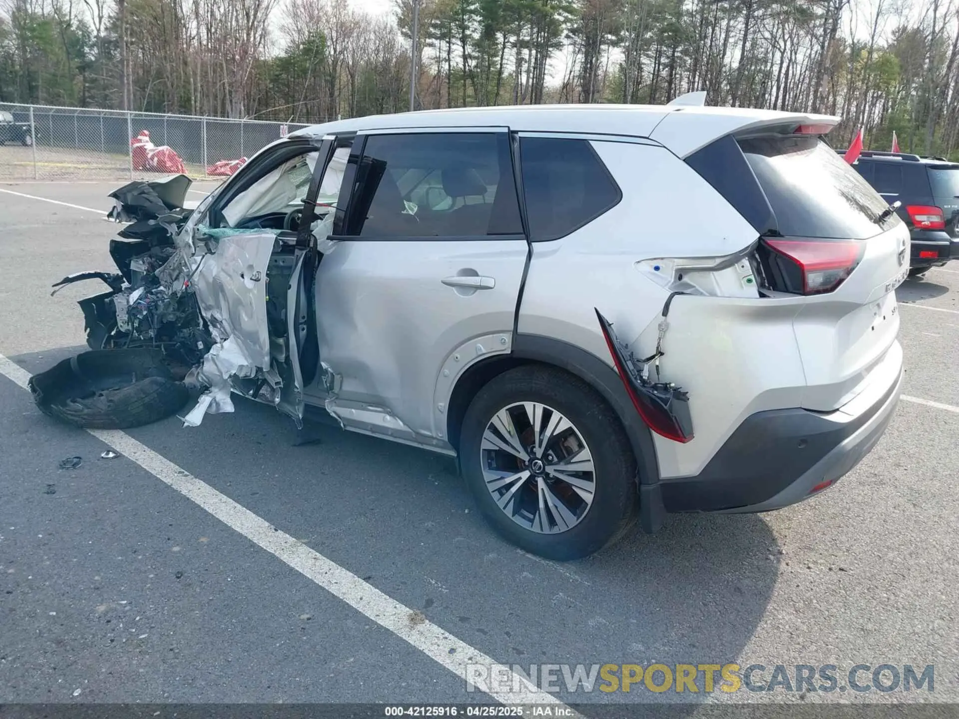 3 Photograph of a damaged car 5N1AT3BB0MC680767 NISSAN ROGUE 2021