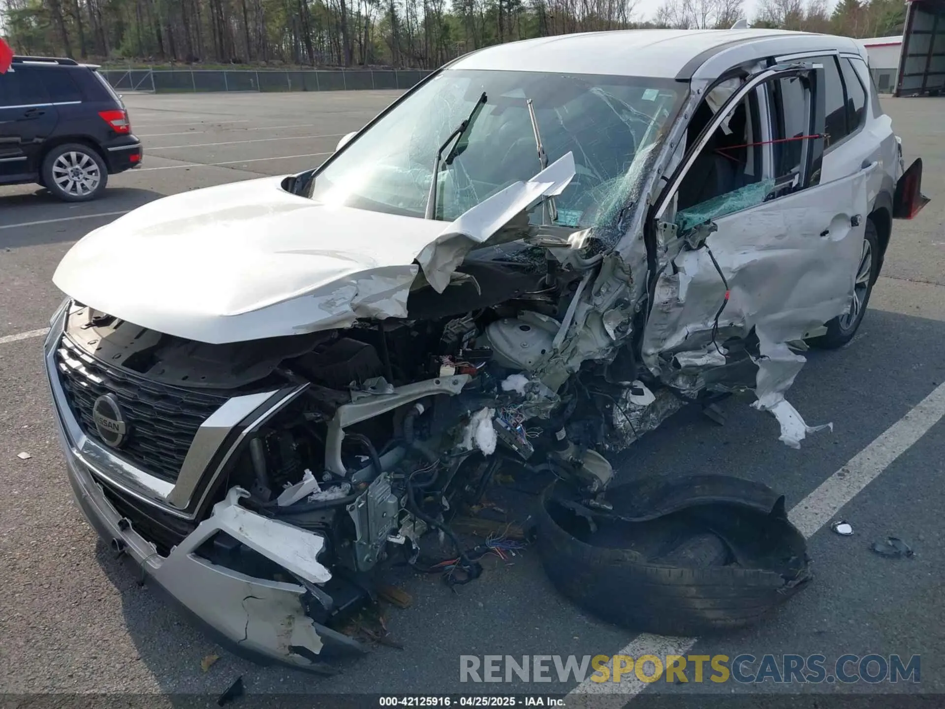 6 Photograph of a damaged car 5N1AT3BB0MC680767 NISSAN ROGUE 2021