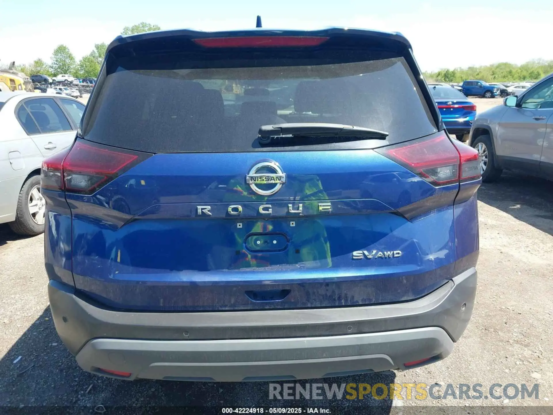 16 Photograph of a damaged car 5N1AT3BB1MC770638 NISSAN ROGUE 2021