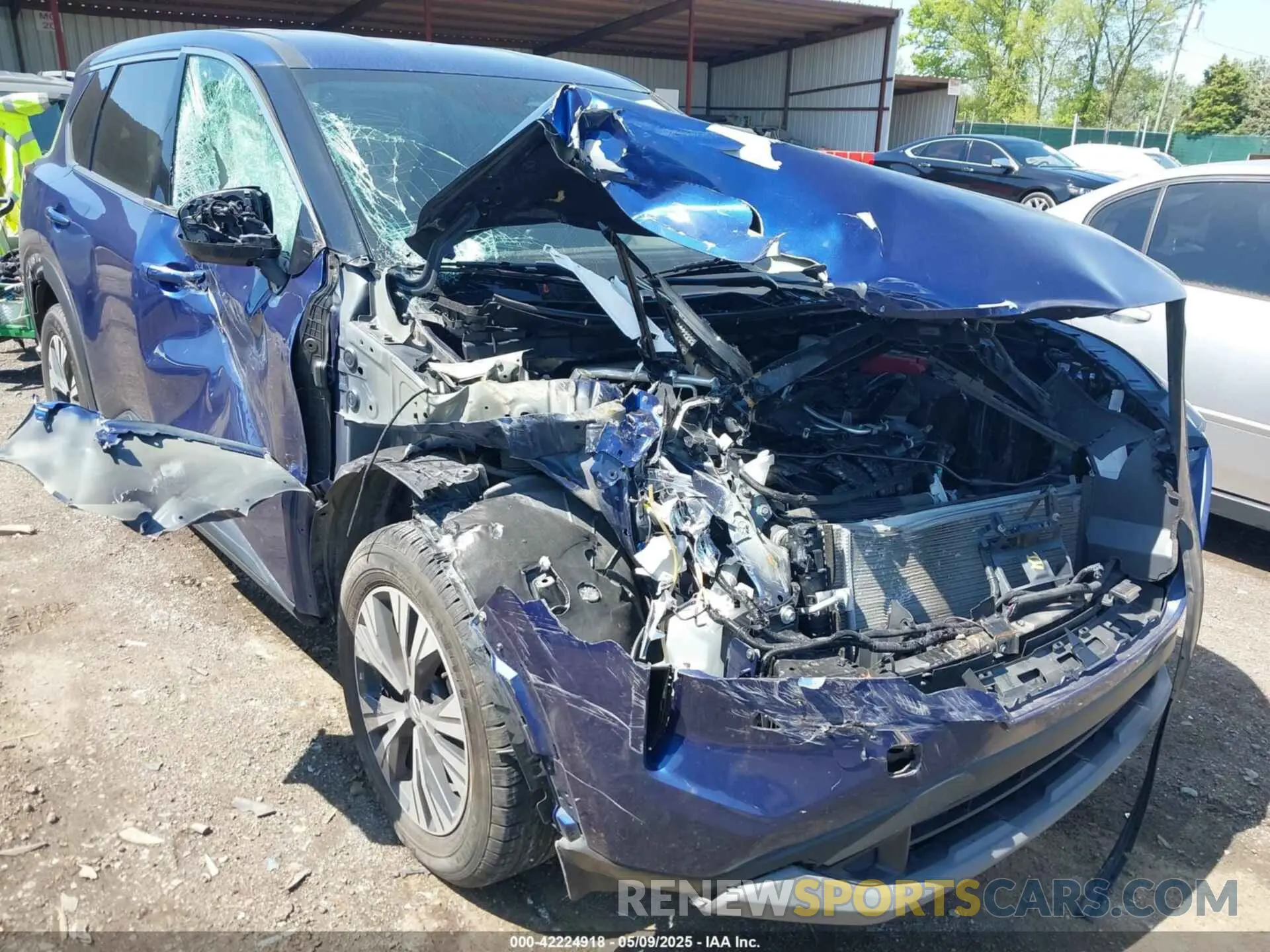 6 Photograph of a damaged car 5N1AT3BB1MC770638 NISSAN ROGUE 2021