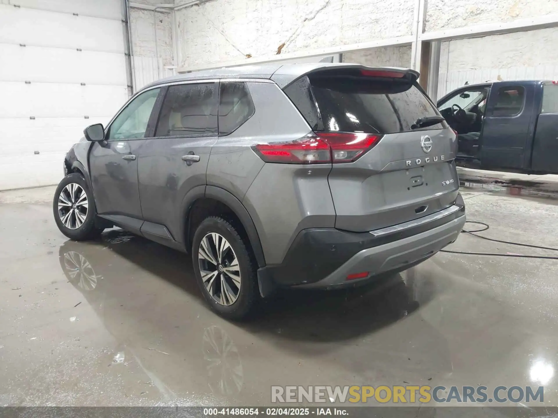 3 Photograph of a damaged car 5N1AT3BB1MC818056 NISSAN ROGUE 2021