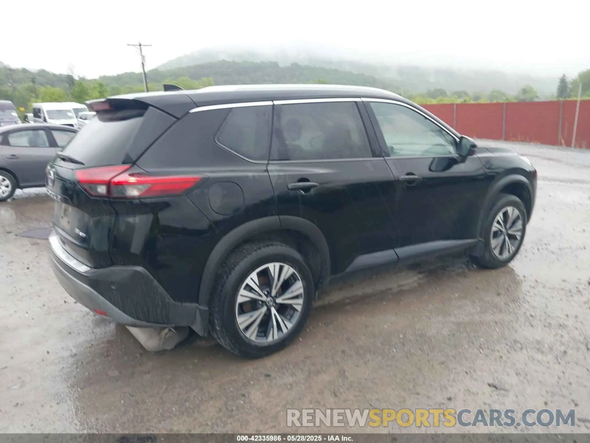 4 Photograph of a damaged car 5N1AT3BB2MC694699 NISSAN ROGUE 2021