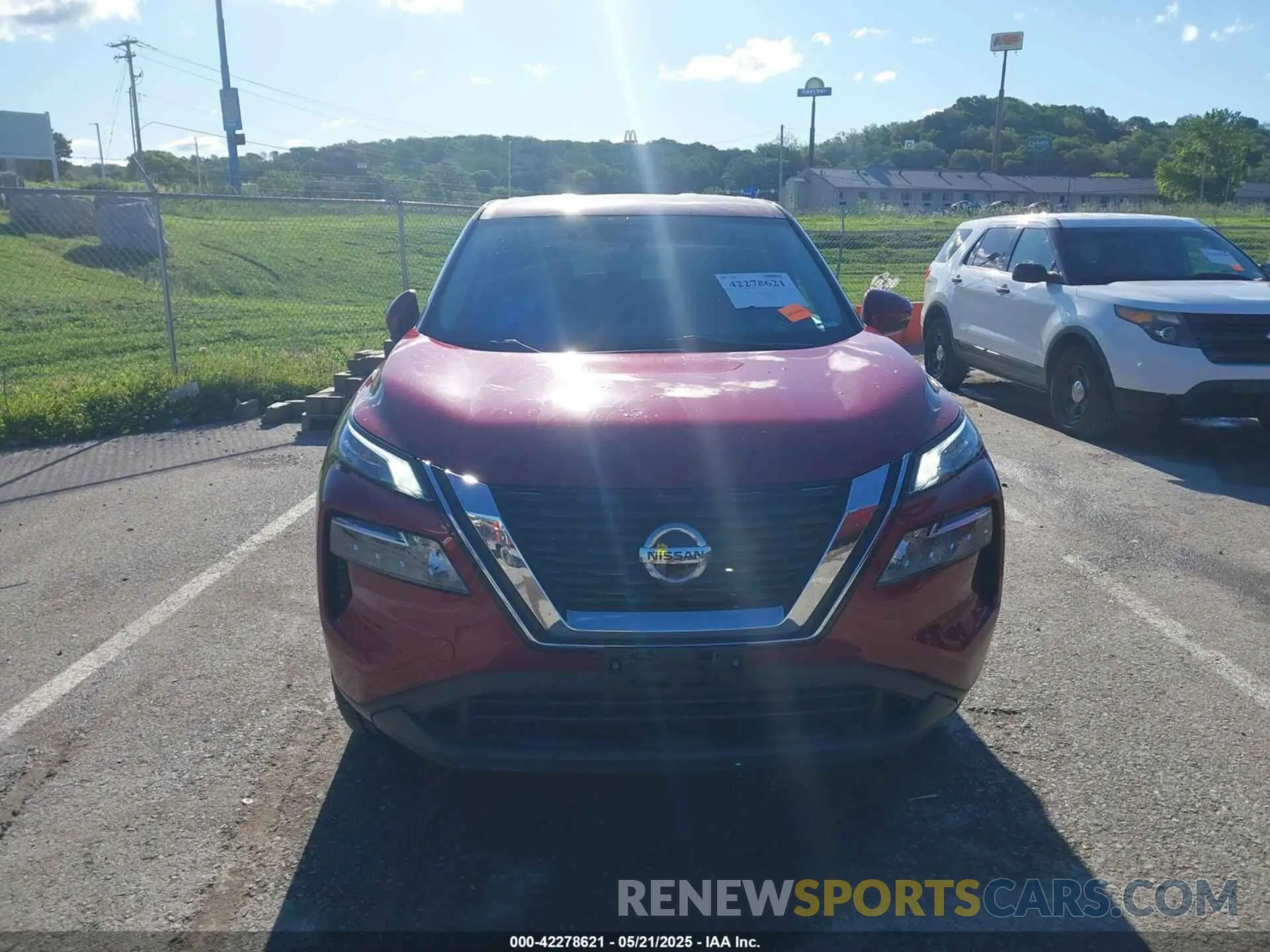 12 Photograph of a damaged car 5N1AT3BB2MC803906 NISSAN ROGUE 2021