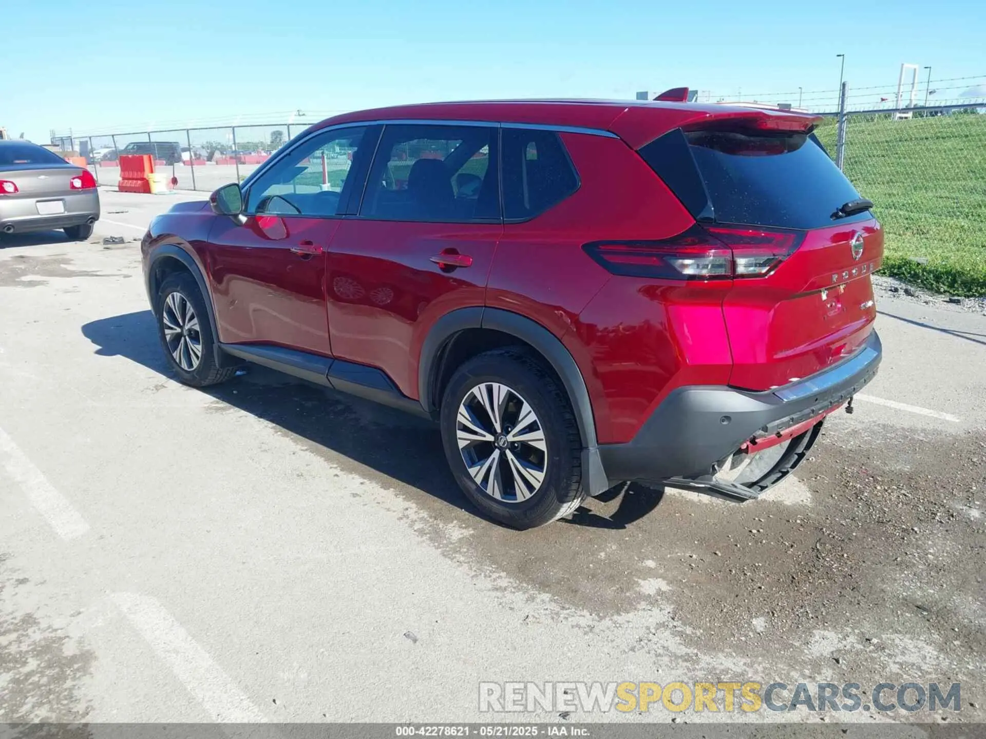 3 Photograph of a damaged car 5N1AT3BB2MC803906 NISSAN ROGUE 2021