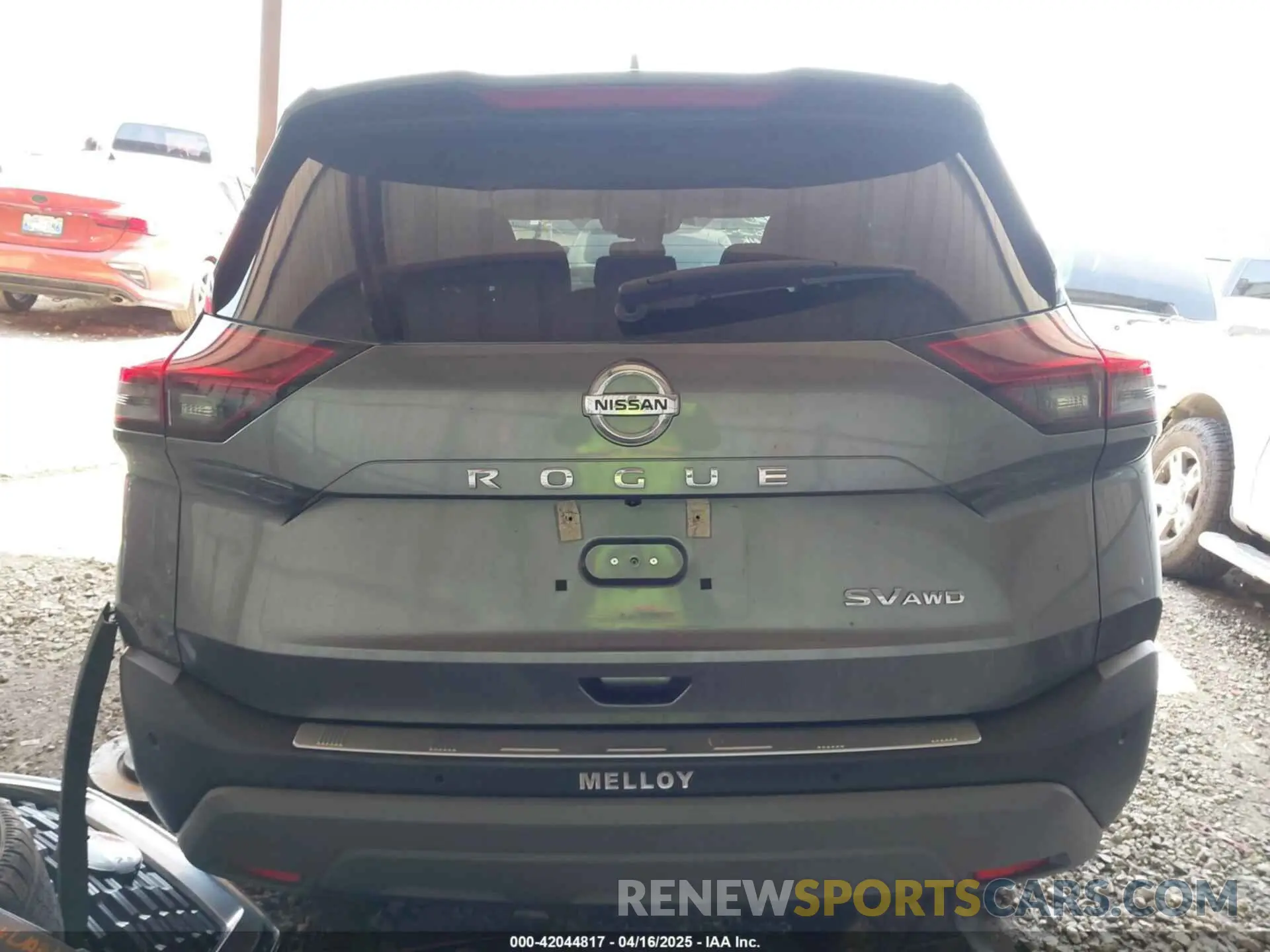 17 Photograph of a damaged car 5N1AT3BB2MC809642 NISSAN ROGUE 2021