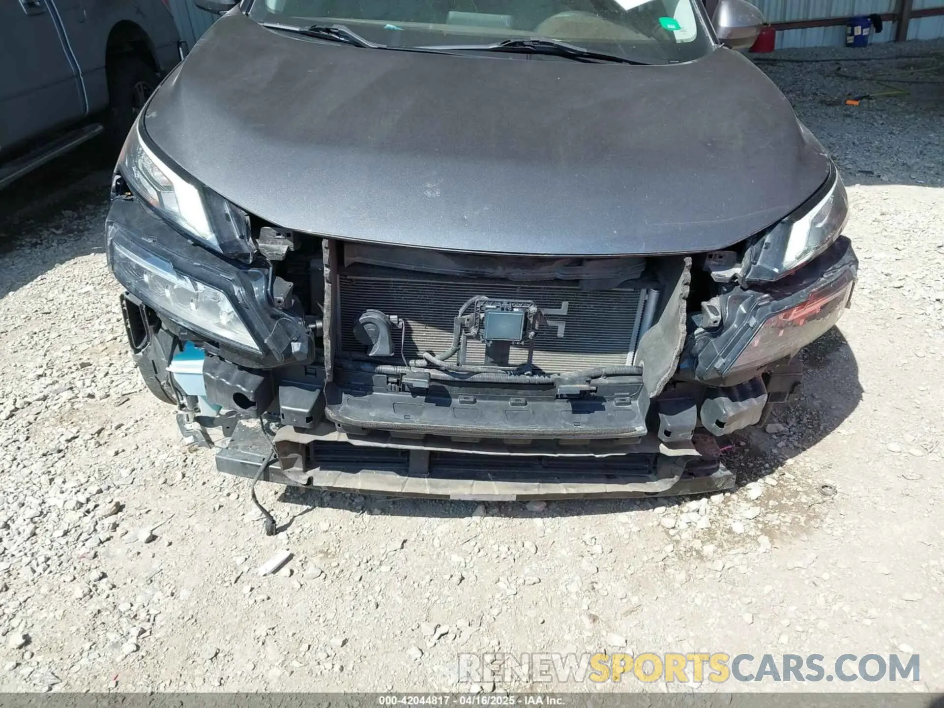 18 Photograph of a damaged car 5N1AT3BB2MC809642 NISSAN ROGUE 2021