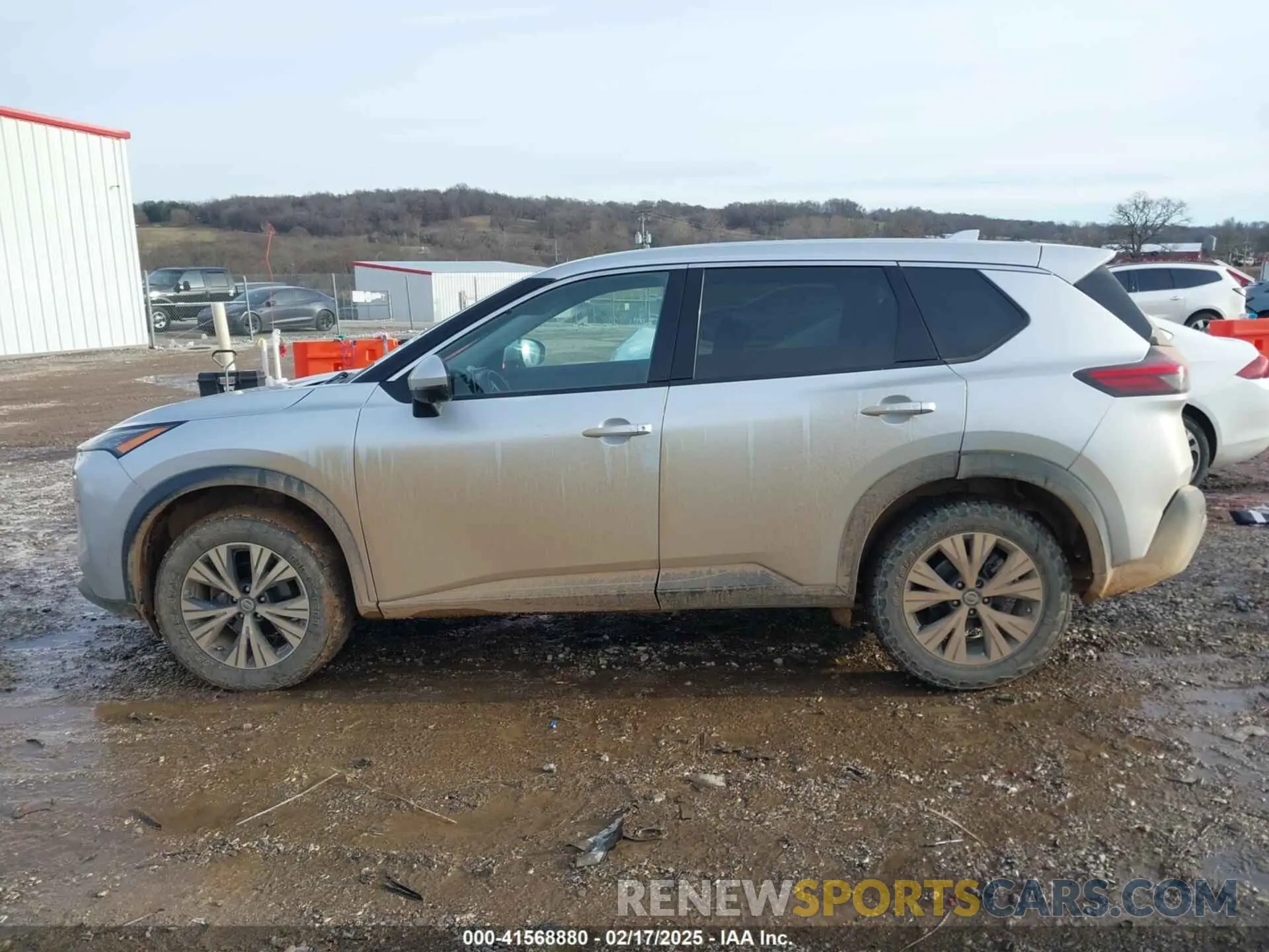 15 Photograph of a damaged car 5N1AT3BB4MC719845 NISSAN ROGUE 2021