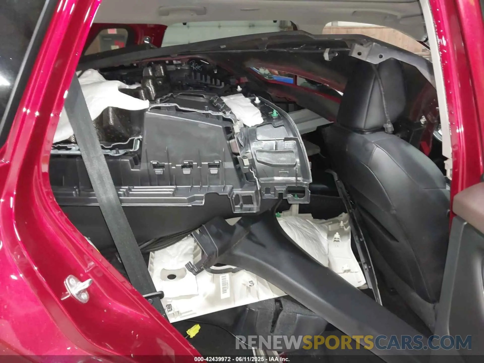 18 Photograph of a damaged car 5N1AT3BB4MC761271 NISSAN ROGUE 2021