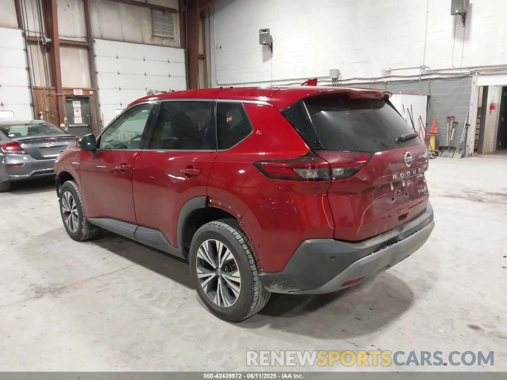 3 Photograph of a damaged car 5N1AT3BB4MC761271 NISSAN ROGUE 2021