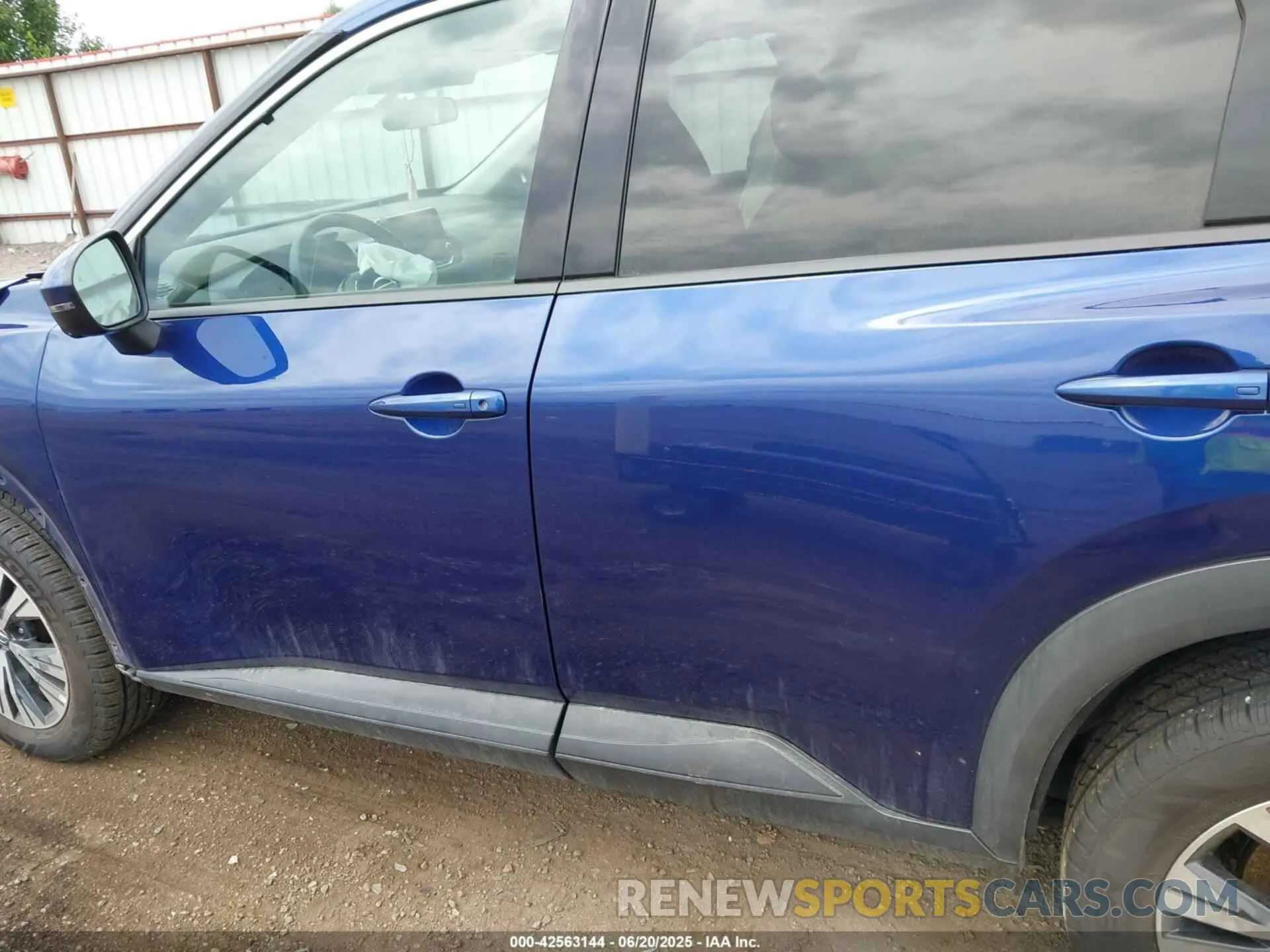 14 Photograph of a damaged car 5N1AT3BB5MC791363 NISSAN ROGUE 2021