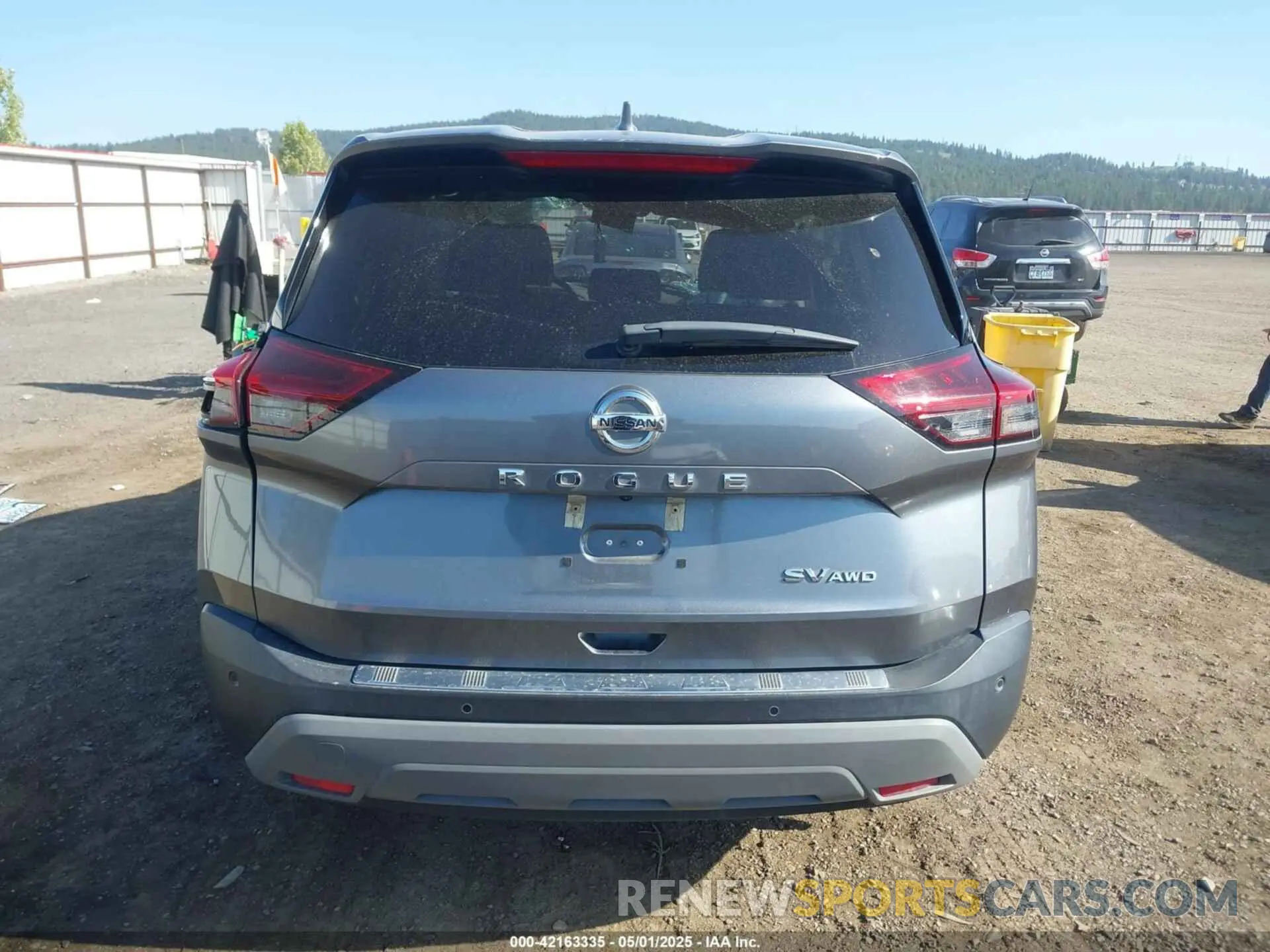 16 Photograph of a damaged car 5N1AT3BB5MC821400 NISSAN ROGUE 2021