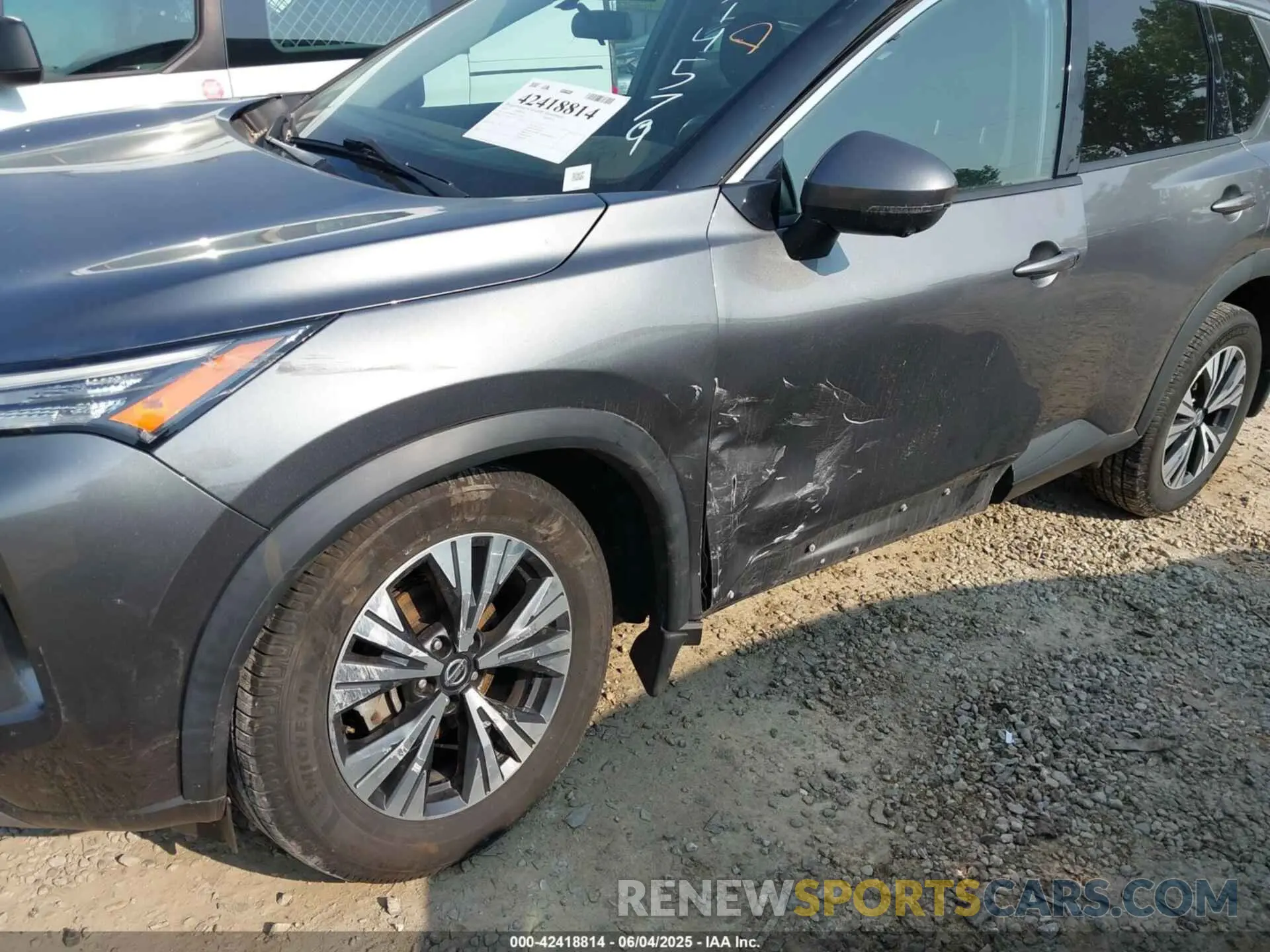 6 Photograph of a damaged car 5N1AT3BB6MC714579 NISSAN ROGUE 2021