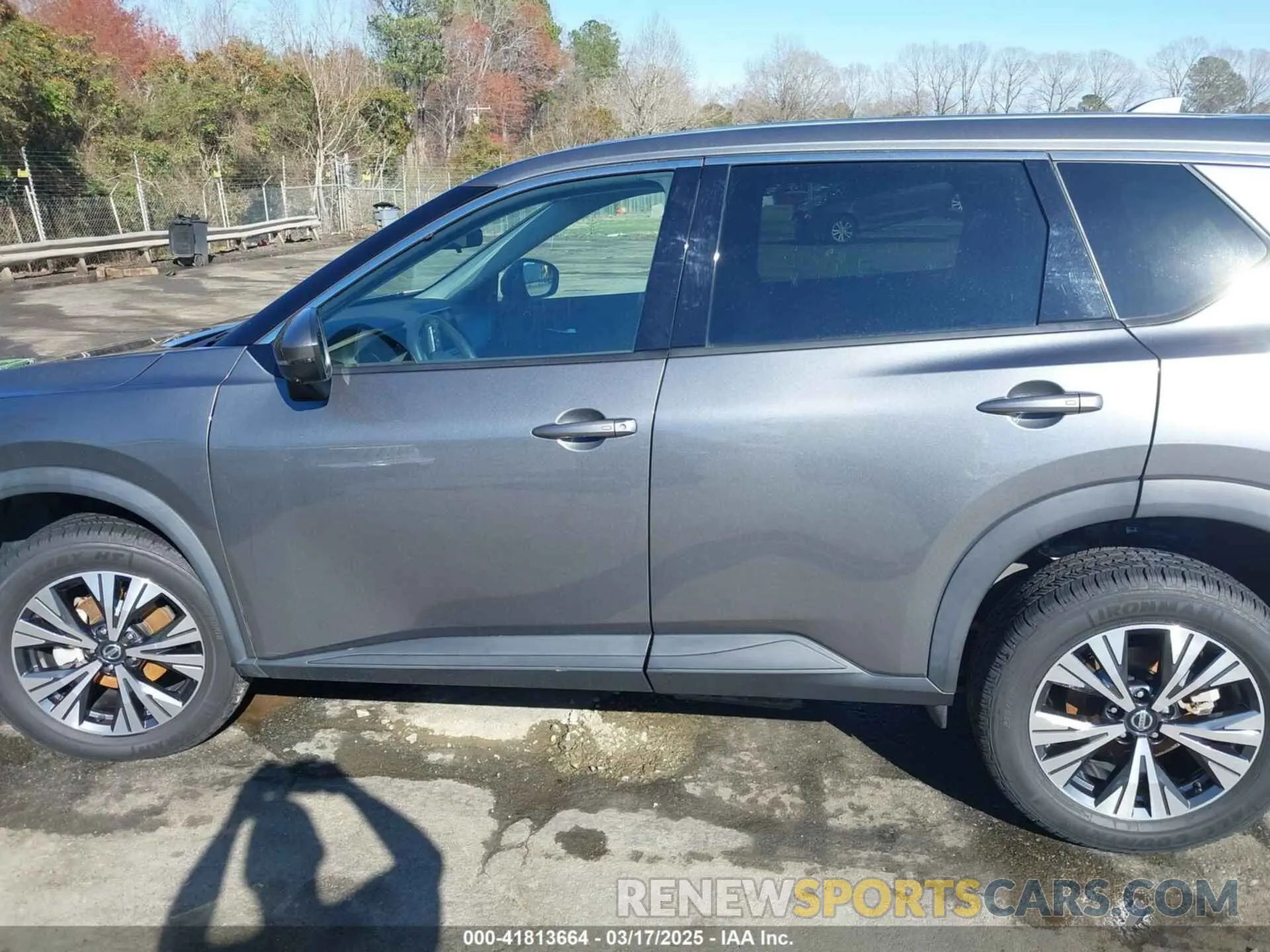 14 Photograph of a damaged car 5N1AT3BB6MC719376 NISSAN ROGUE 2021