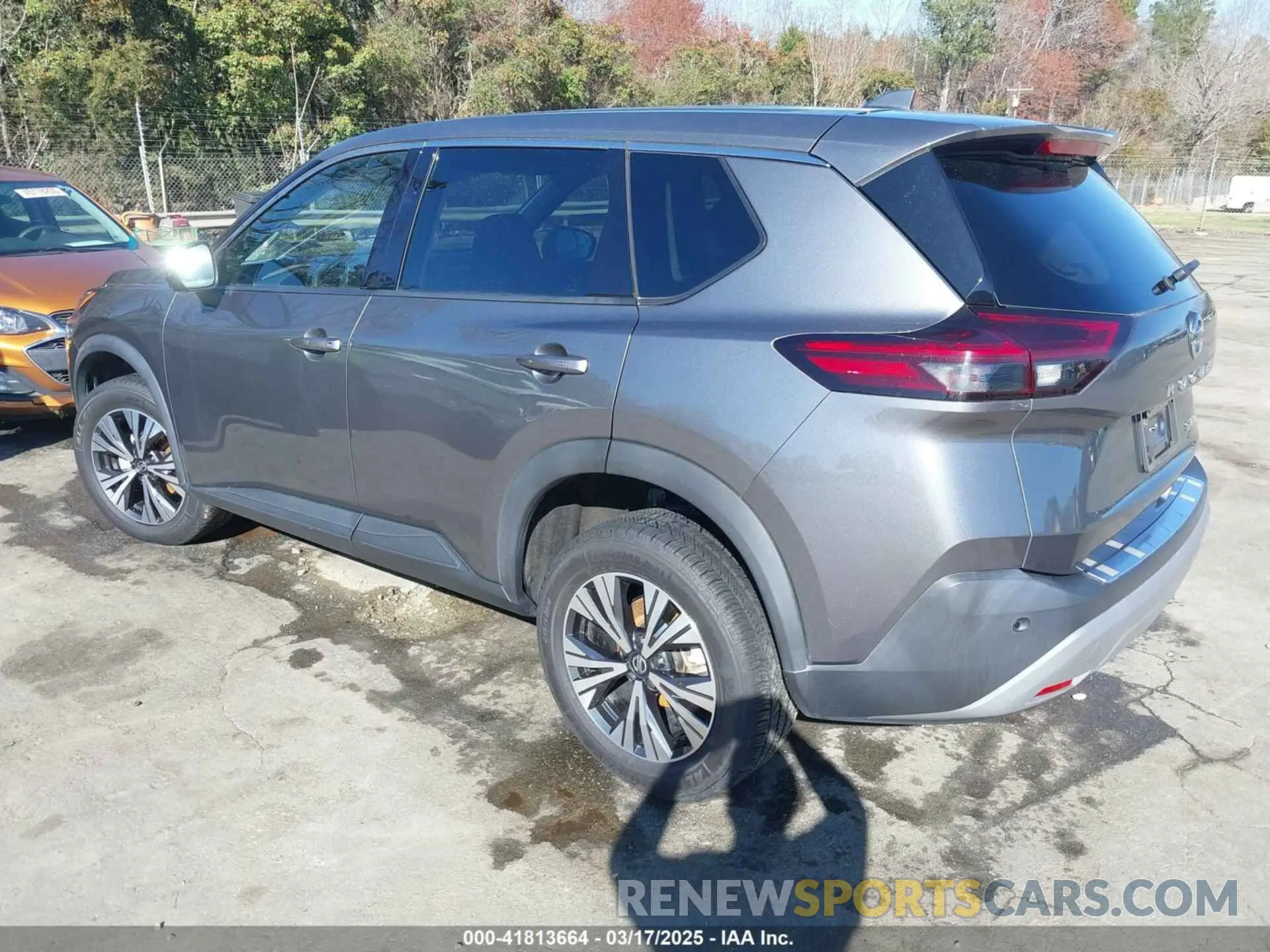 3 Photograph of a damaged car 5N1AT3BB6MC719376 NISSAN ROGUE 2021