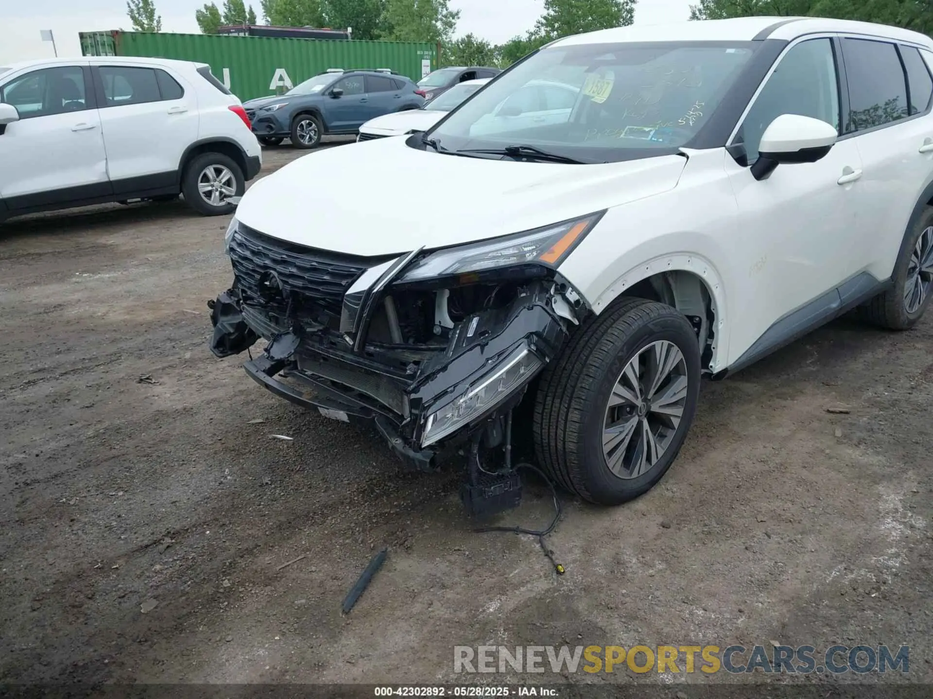 18 Photograph of a damaged car 5N1AT3BB6MC783448 NISSAN ROGUE 2021