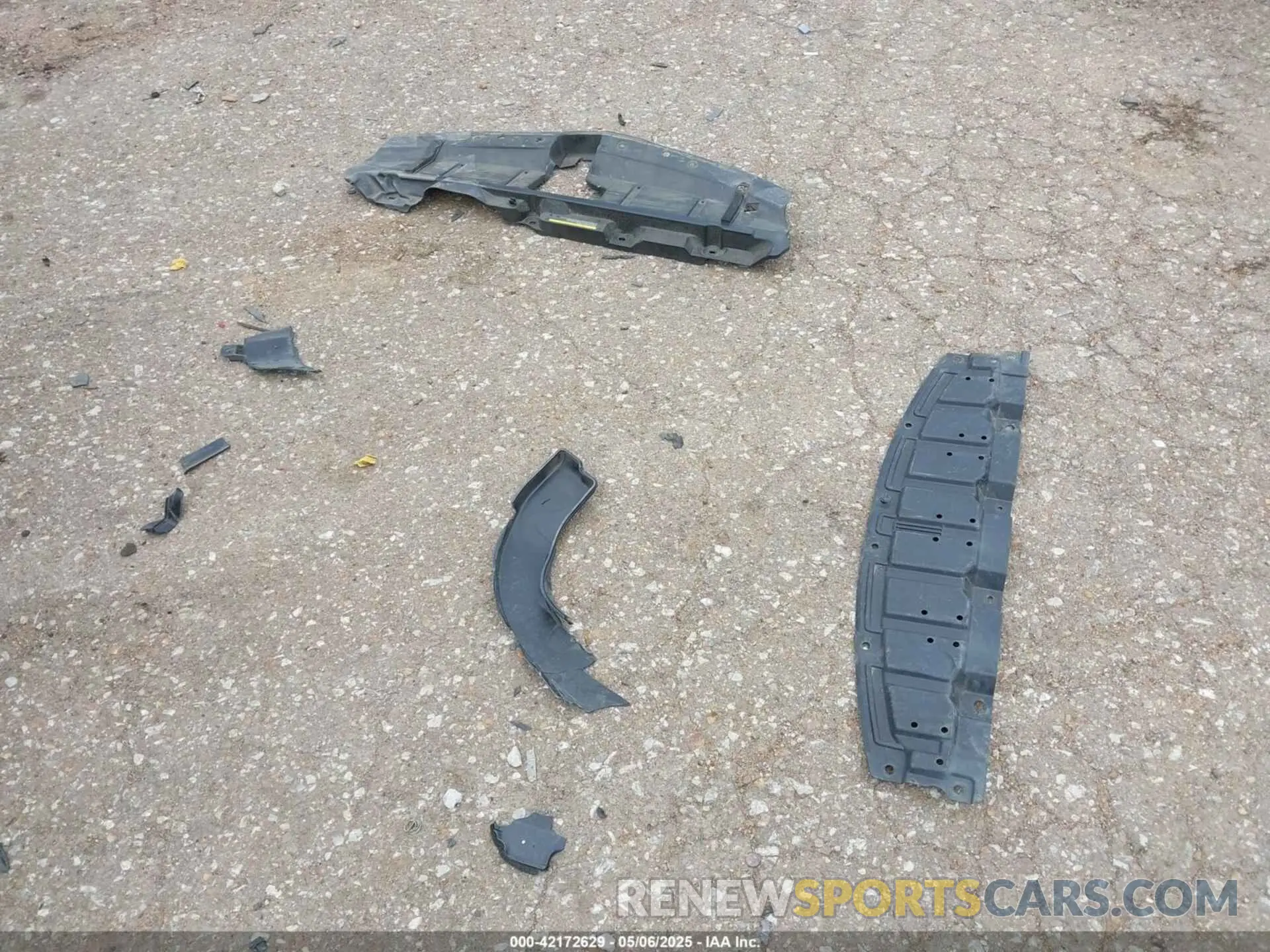 12 Photograph of a damaged car 5N1AT3BB7MC725557 NISSAN ROGUE 2021