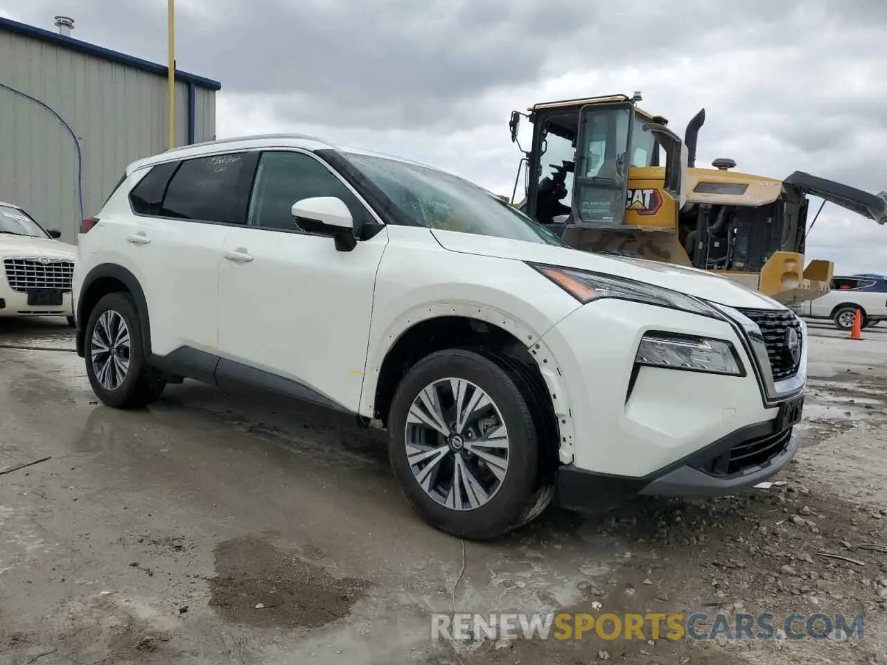 4 Photograph of a damaged car 5N1AT3BB7MC775424 NISSAN ROGUE 2021