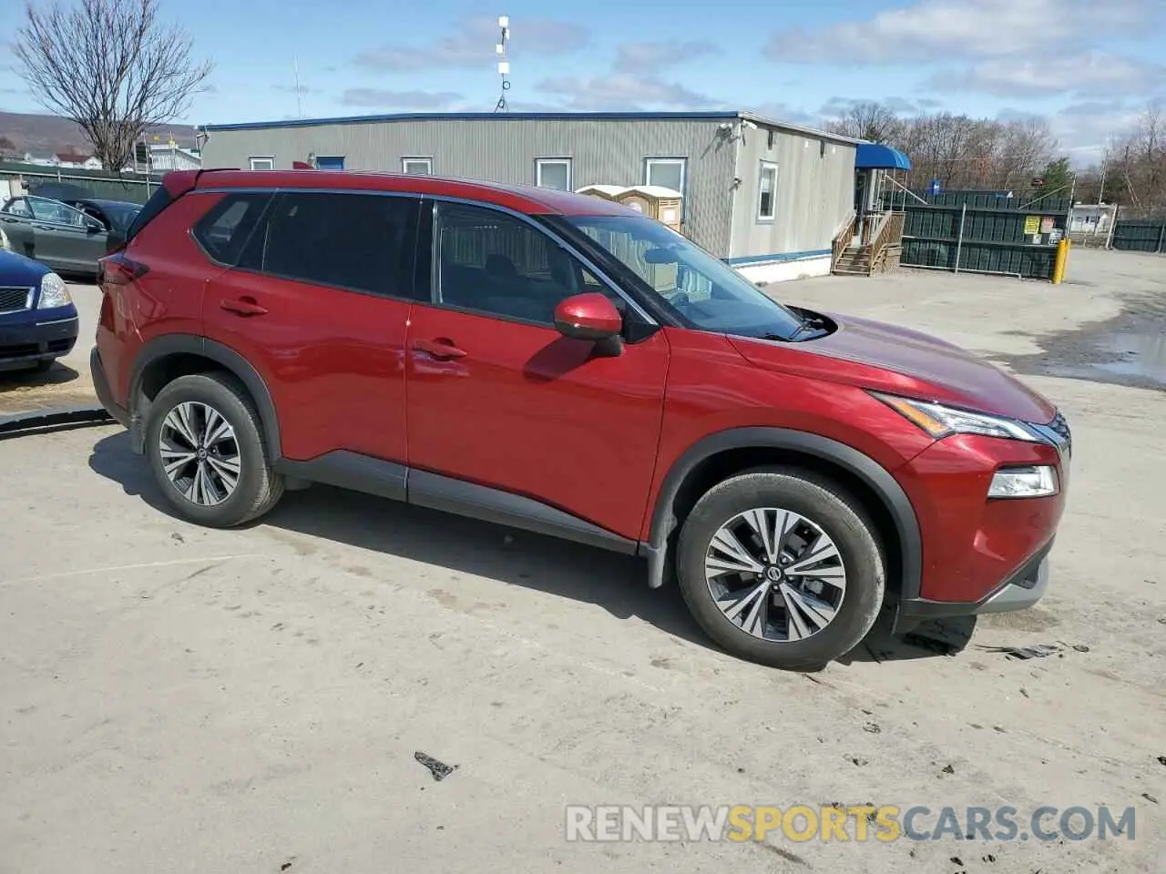 4 Photograph of a damaged car 5N1AT3BB8MC713448 NISSAN ROGUE 2021