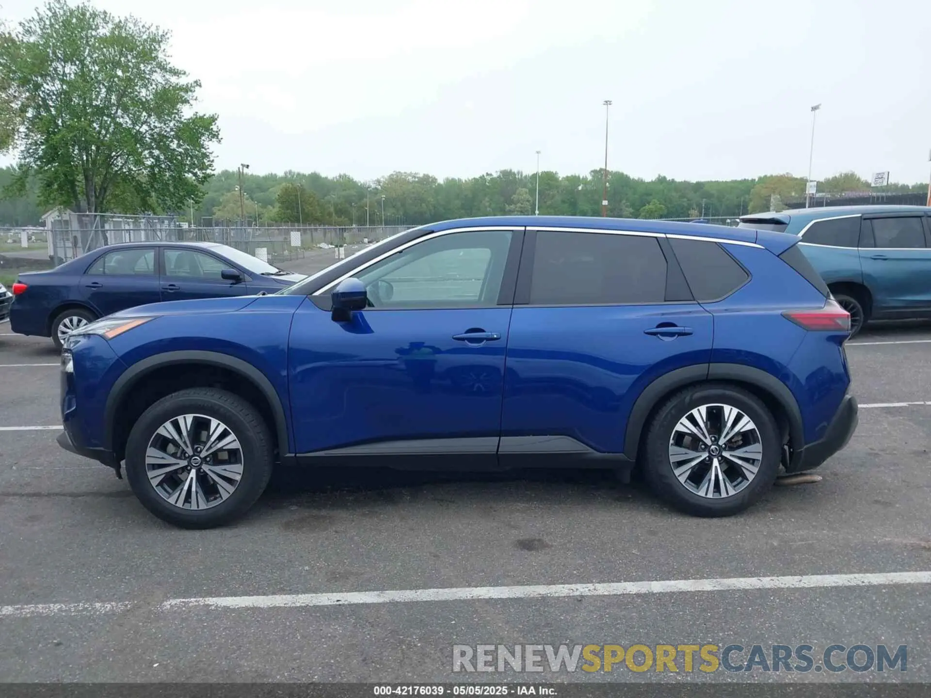 14 Photograph of a damaged car 5N1AT3BB8MC733795 NISSAN ROGUE 2021