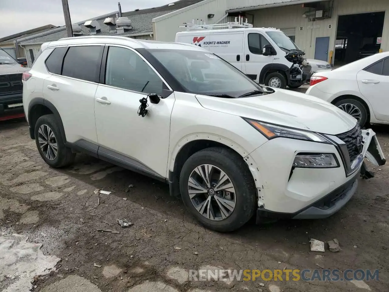 4 Photograph of a damaged car 5N1AT3BB8MC746997 NISSAN ROGUE 2021
