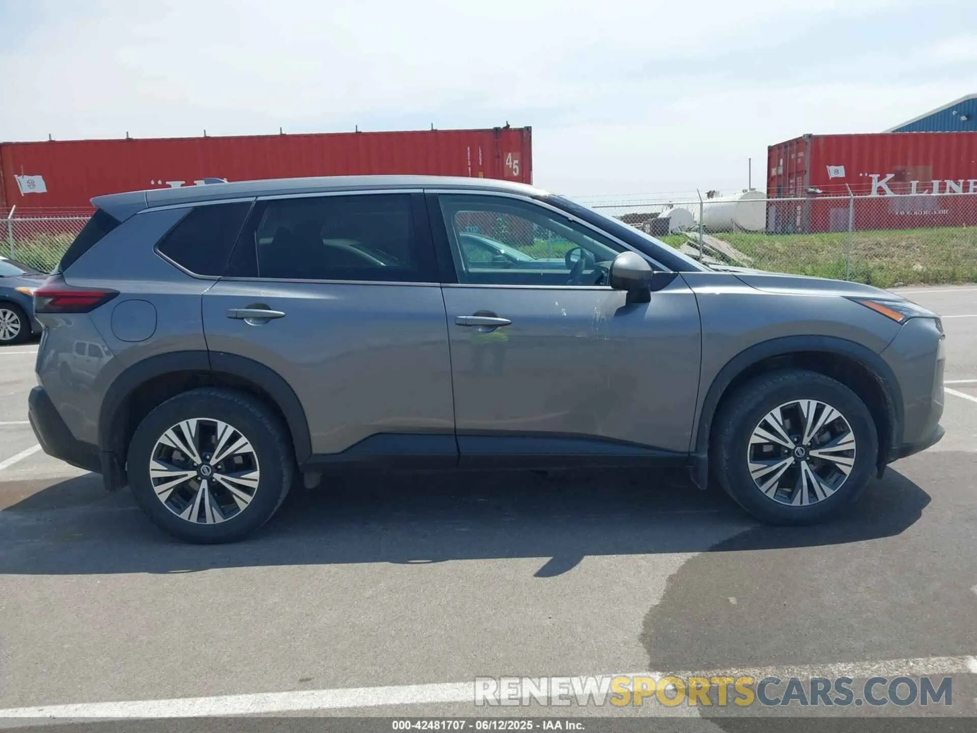 13 Photograph of a damaged car 5N1AT3BB8MC748975 NISSAN ROGUE 2021