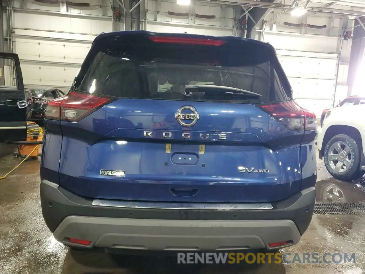 6 Photograph of a damaged car 5N1AT3BB8MC824372 NISSAN ROGUE 2021