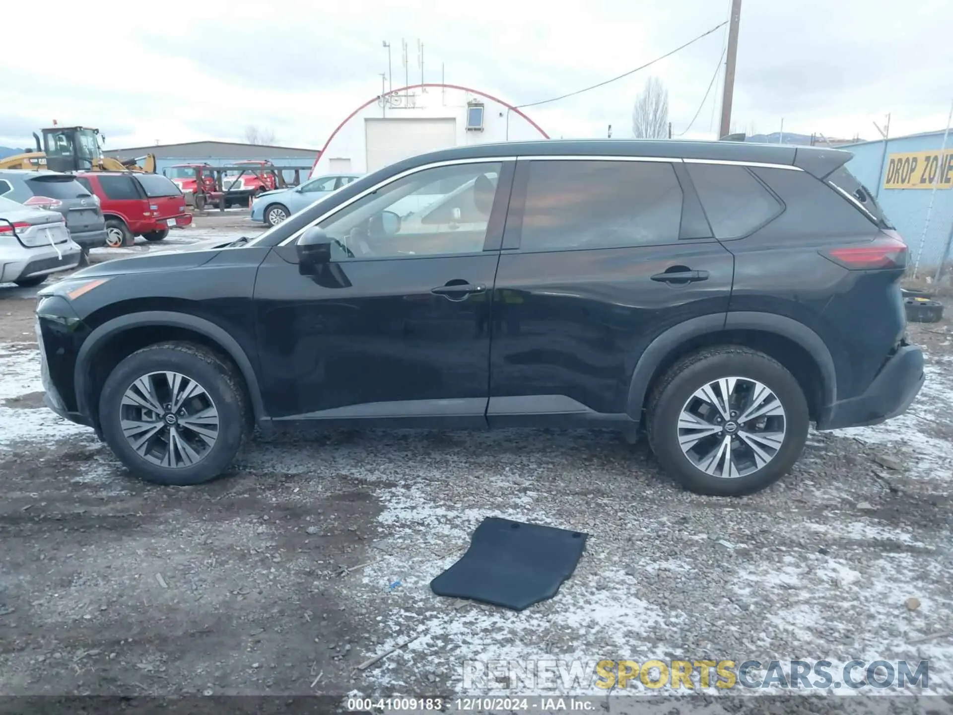 15 Photograph of a damaged car 5N1AT3BB9MC738066 NISSAN ROGUE 2021