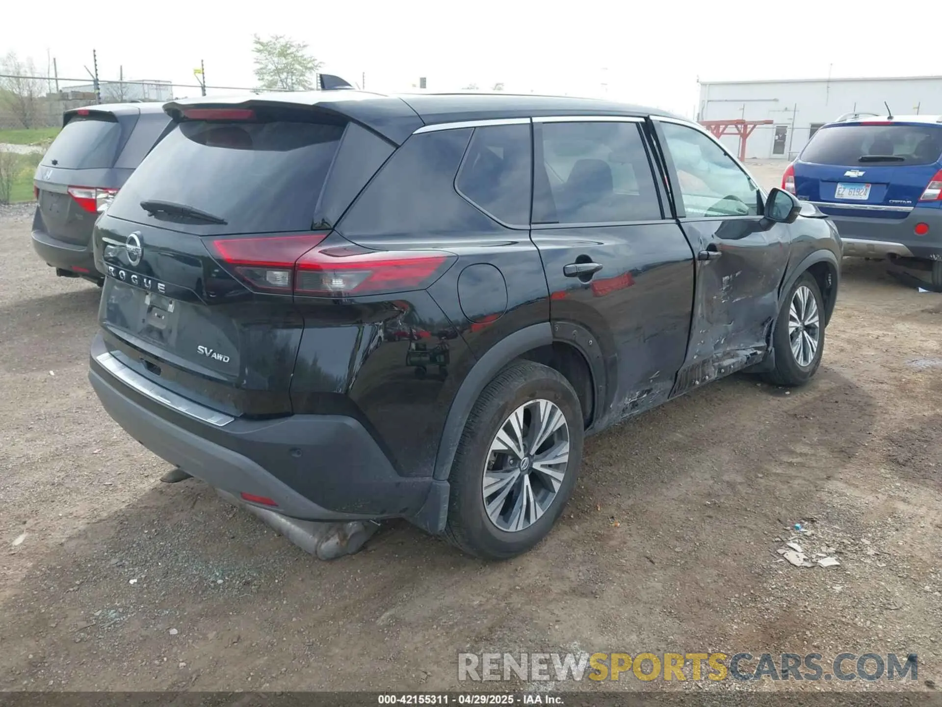 4 Photograph of a damaged car 5N1AT3BB9MC770905 NISSAN ROGUE 2021