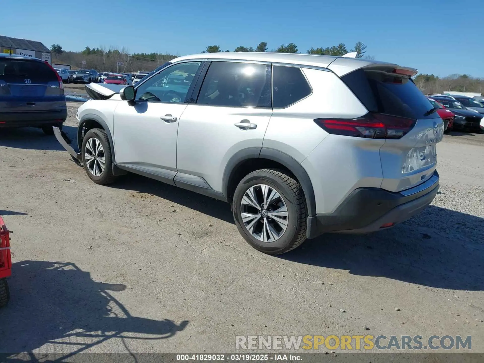 3 Photograph of a damaged car 5N1AT3BB9MC812764 NISSAN ROGUE 2021