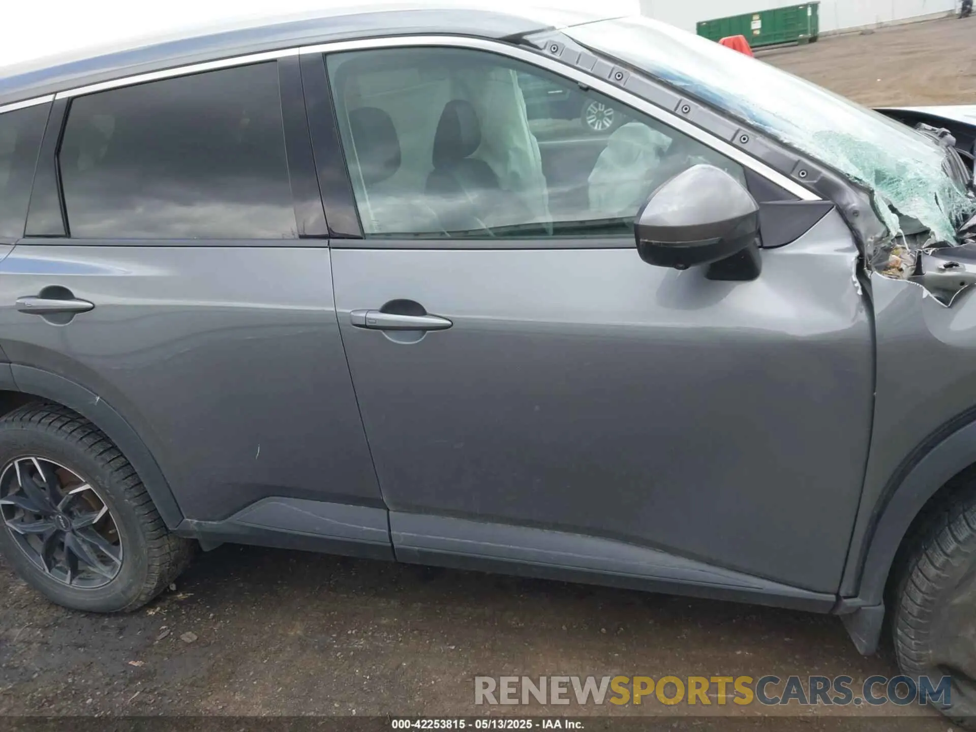 13 Photograph of a damaged car 5N1AT3BBXMC673535 NISSAN ROGUE 2021