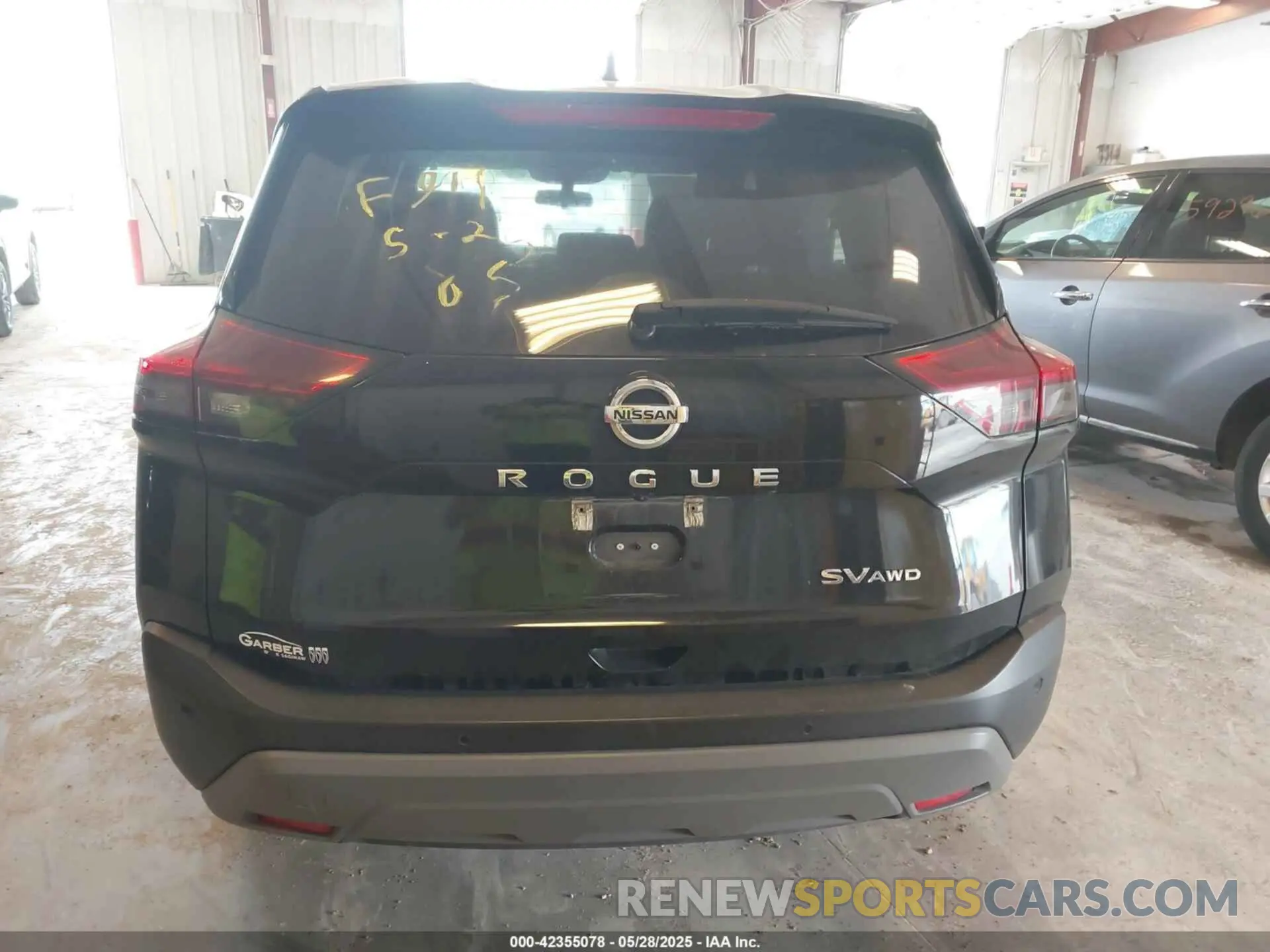 16 Photograph of a damaged car 5N1AT3BBXMC792444 NISSAN ROGUE 2021