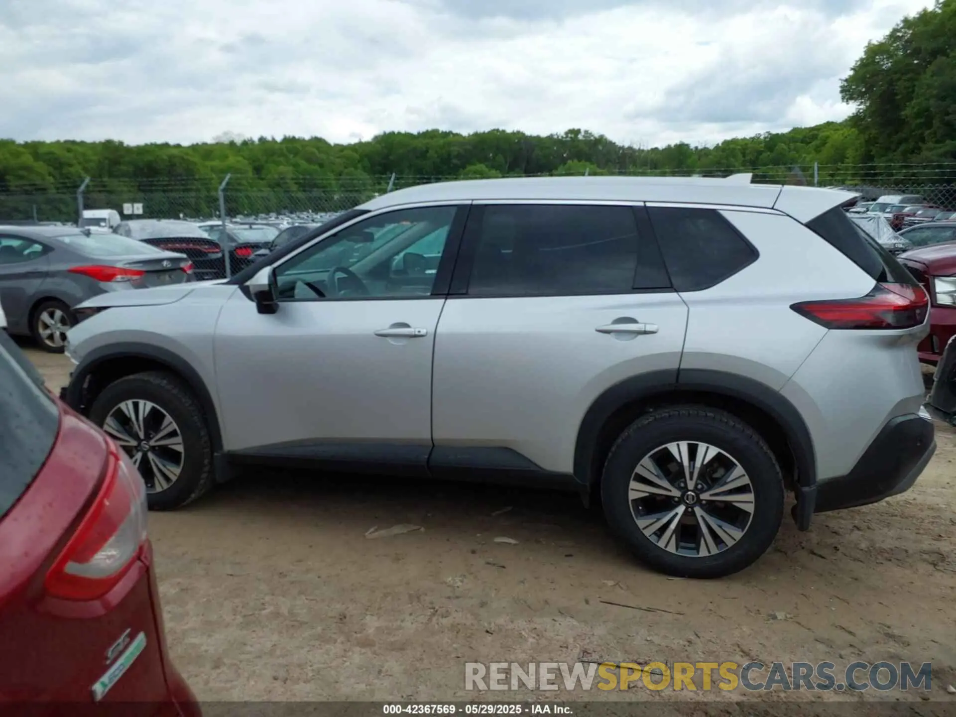 15 Photograph of a damaged car 5N1AT3BBXMC799877 NISSAN ROGUE 2021