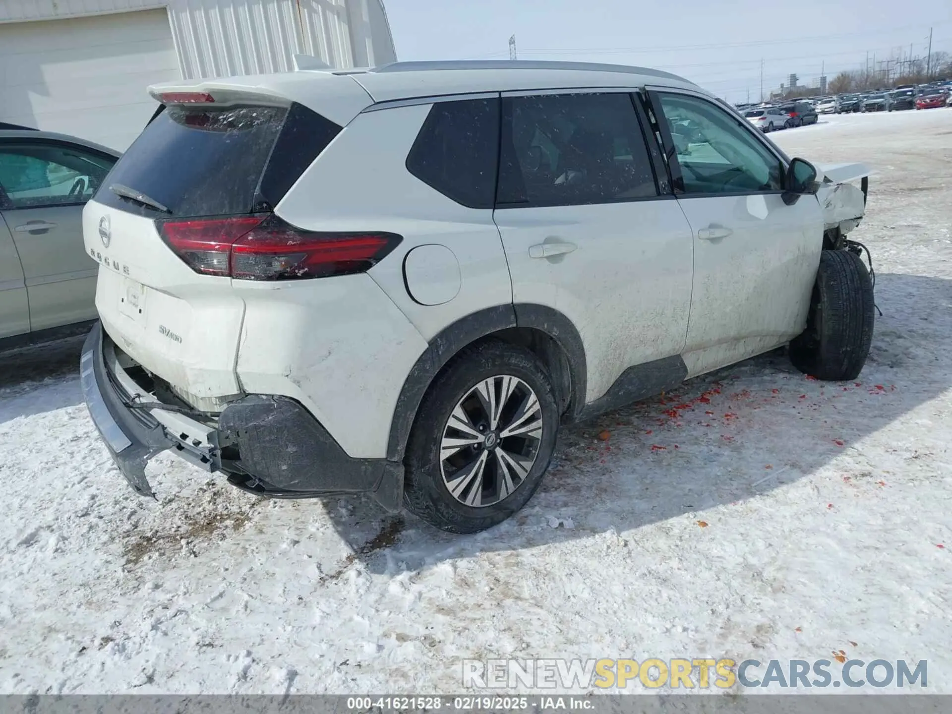 4 Photograph of a damaged car 5N1AT3BBXMC807430 NISSAN ROGUE 2021