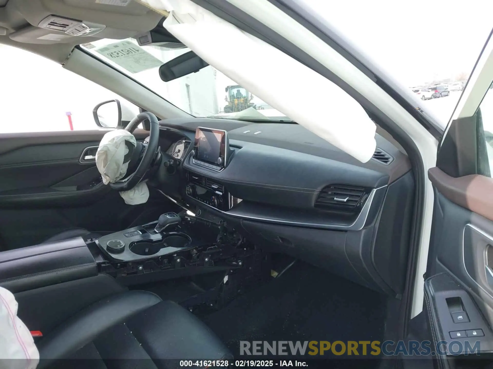 5 Photograph of a damaged car 5N1AT3BBXMC807430 NISSAN ROGUE 2021