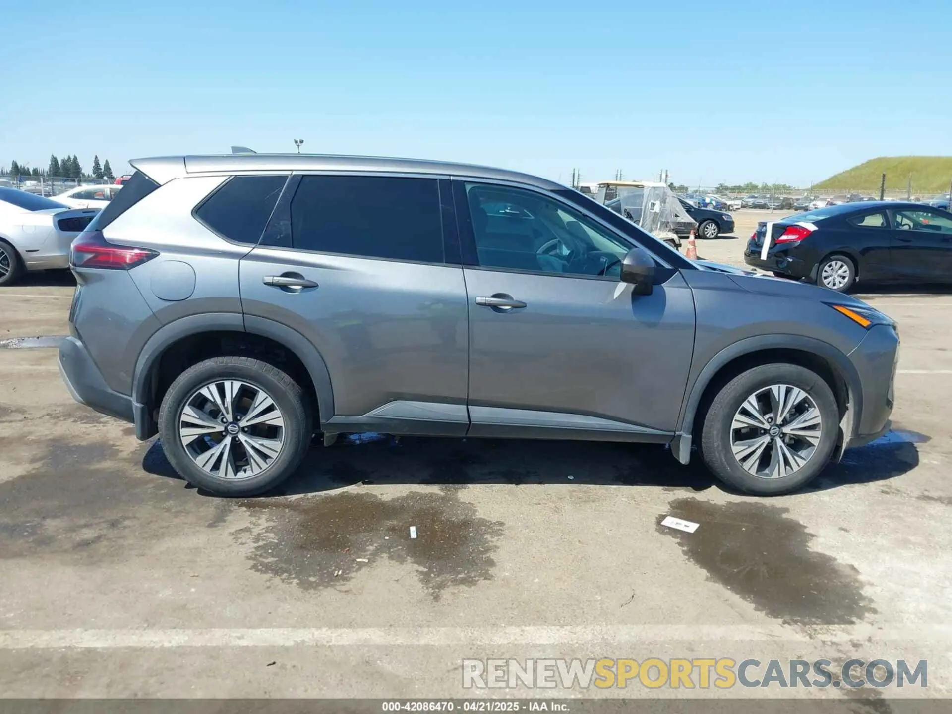14 Photograph of a damaged car 5N1AT3BBXMC837107 NISSAN ROGUE 2021