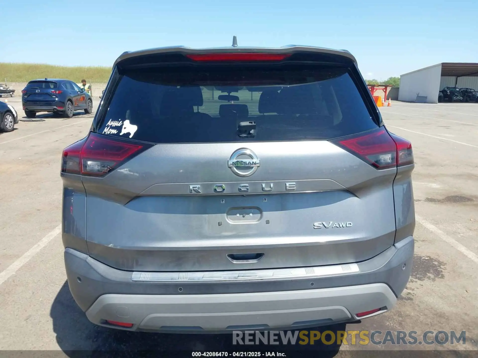 17 Photograph of a damaged car 5N1AT3BBXMC837107 NISSAN ROGUE 2021