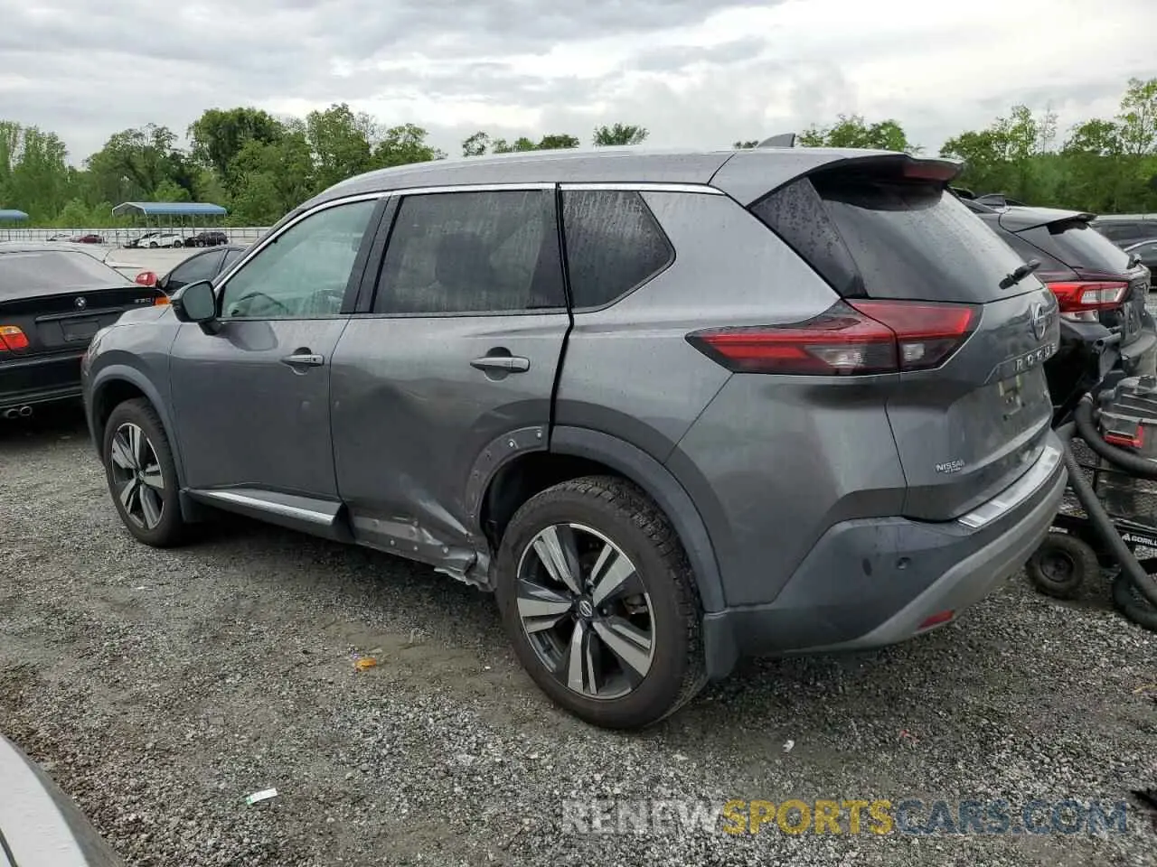 2 Photograph of a damaged car 5N1AT3CA1MC771097 NISSAN ROGUE 2021
