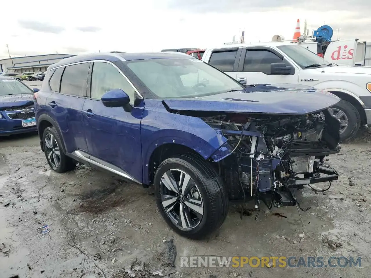 4 Photograph of a damaged car 5N1AT3CA2MC815981 NISSAN ROGUE 2021