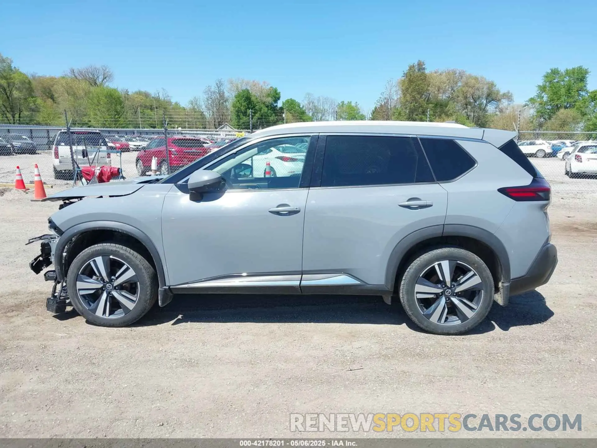 14 Photograph of a damaged car 5N1AT3CA3MC718899 NISSAN ROGUE 2021