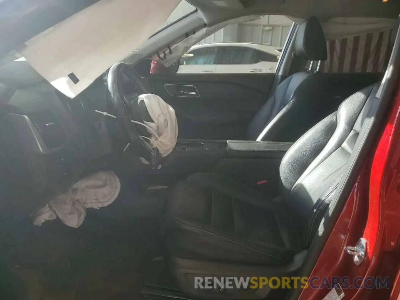7 Photograph of a damaged car 5N1AT3CA3MC740448 NISSAN ROGUE 2021