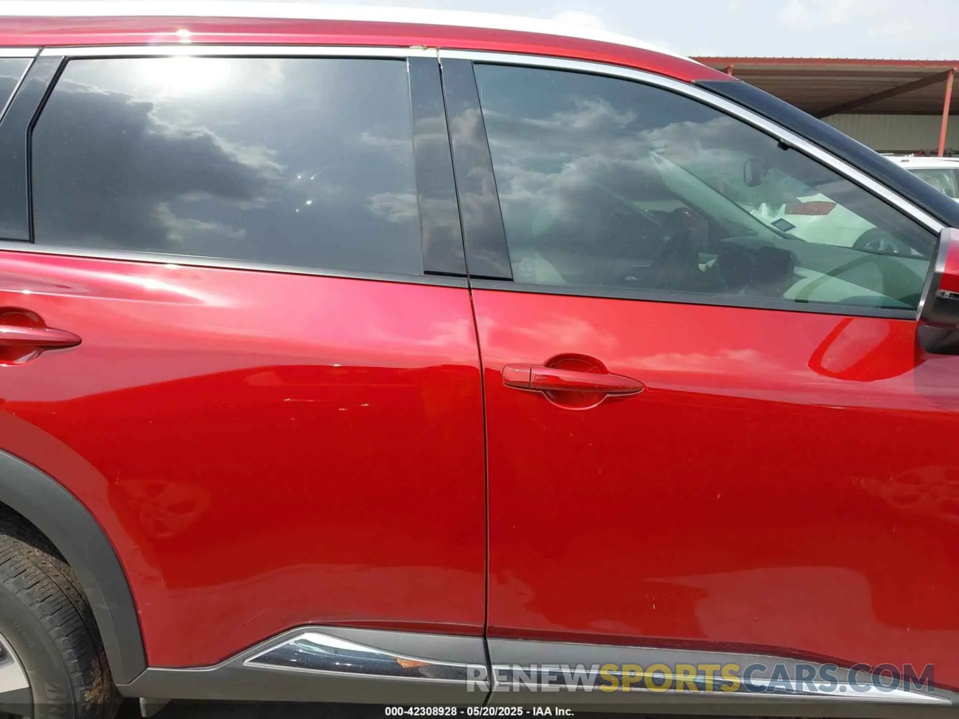13 Photograph of a damaged car 5N1AT3CA4MC747778 NISSAN ROGUE 2021