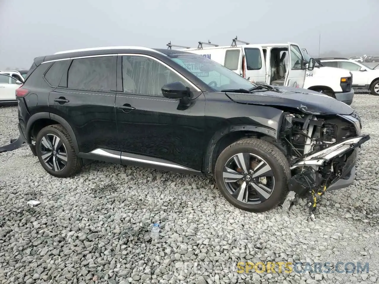 4 Photograph of a damaged car 5N1AT3CA4MC798746 NISSAN ROGUE 2021