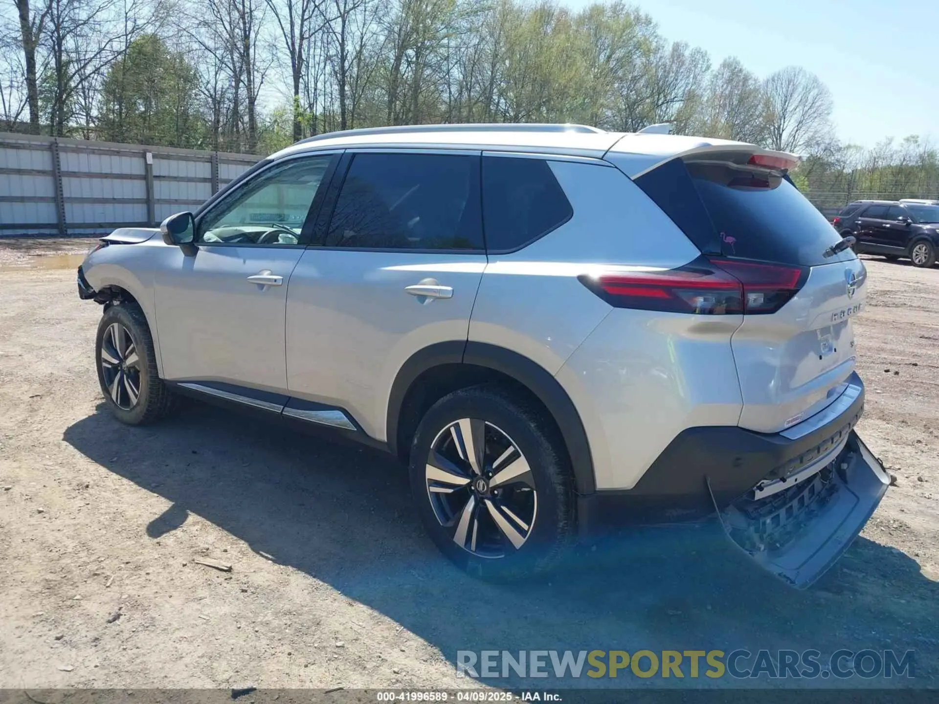3 Photograph of a damaged car 5N1AT3CAXMC709536 NISSAN ROGUE 2021
