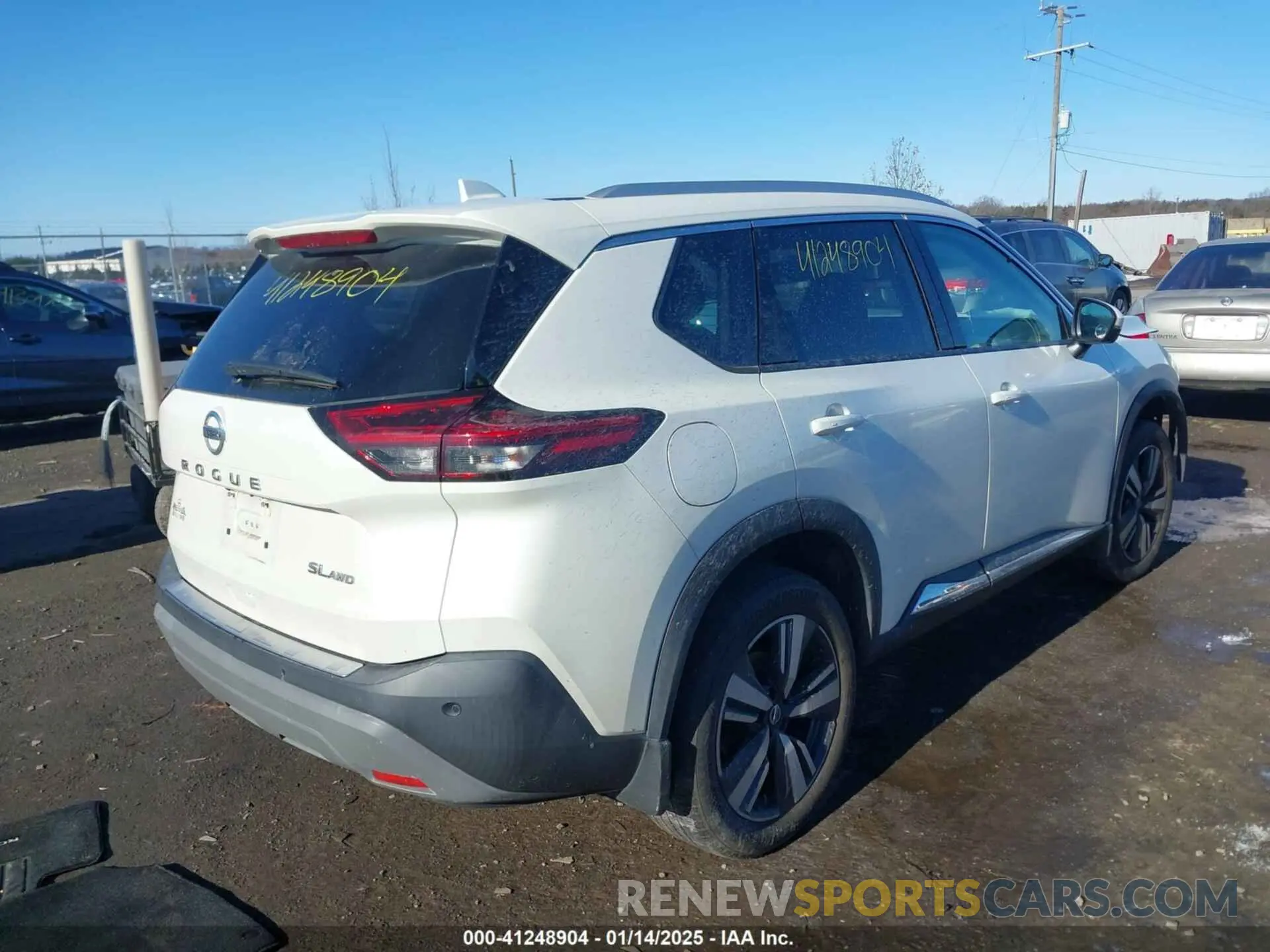 4 Photograph of a damaged car 5N1AT3CB2MC681109 NISSAN ROGUE 2021